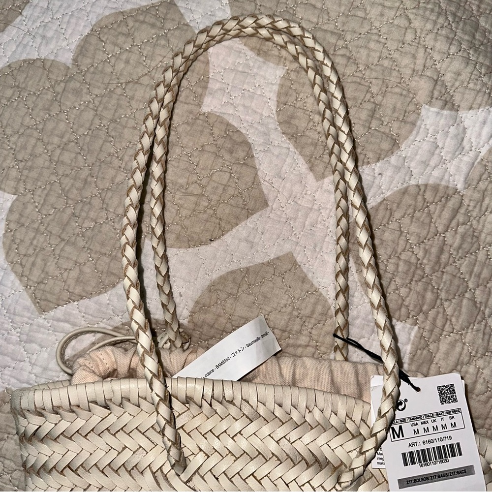 Price Firm - ZARA Leather Woven Tote Bag - Picture 12 of 15